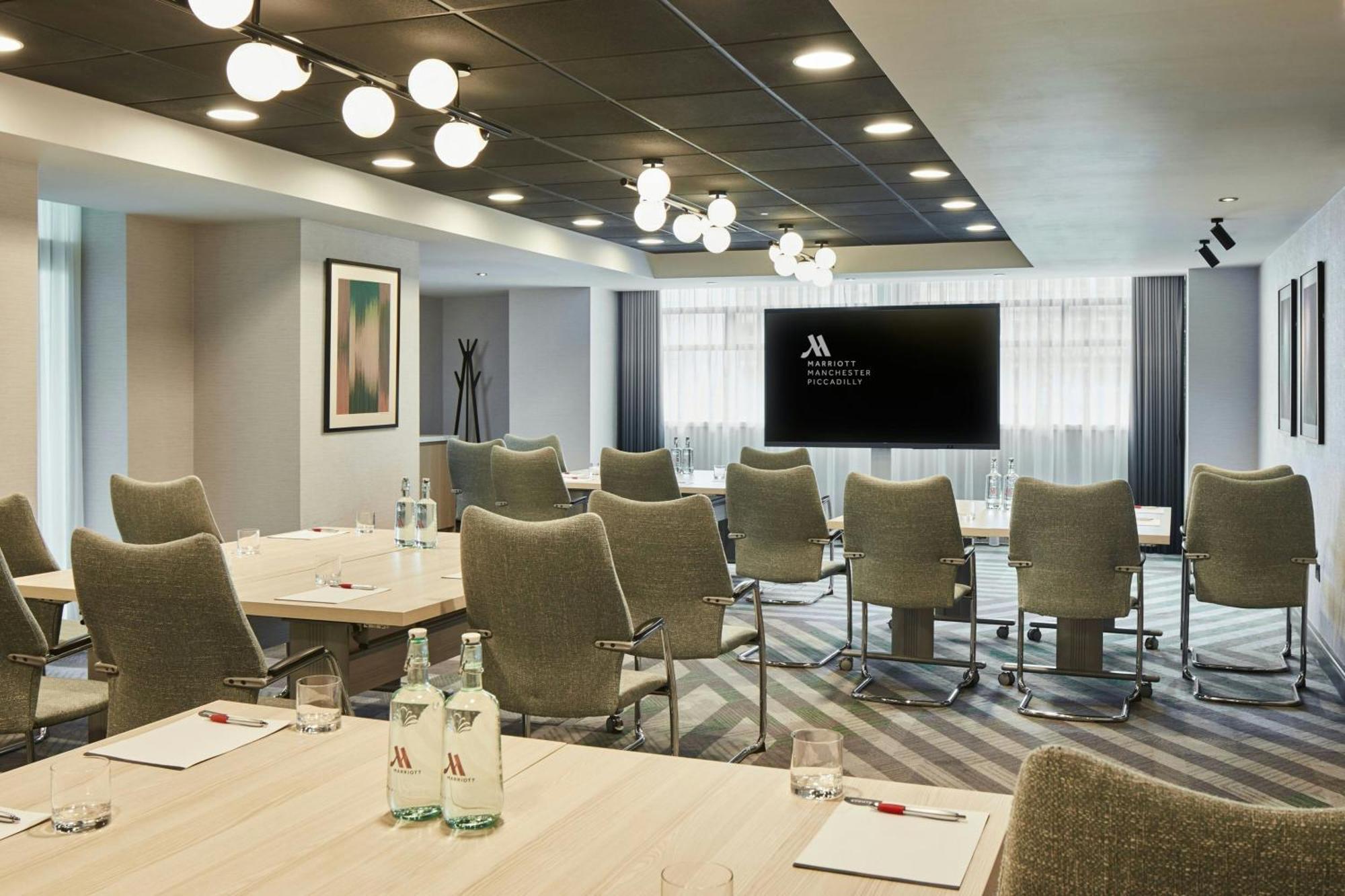 Marriott Piccadilly 4*